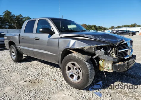 2006 Dodge Dakota Quad from USA, damaged, VIN 1D7HW28K36S507139